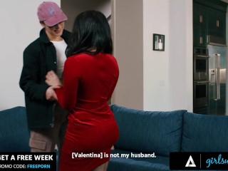 Katrina Colt fucking Valentina Nappi with strapon dildo