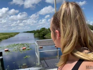 AJ Applegate enjoying hot sex with JMac outdoor